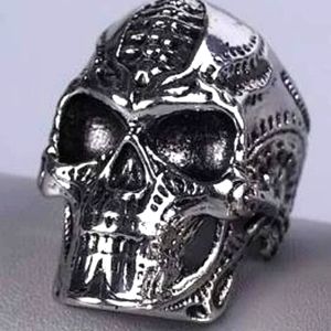 Skull details Ring For Men's.